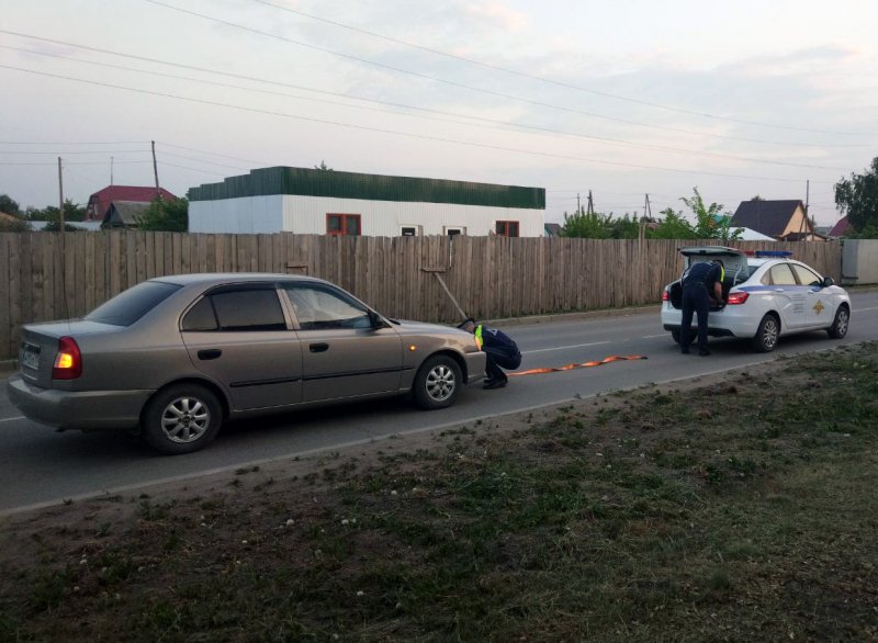 В Еткульском районе сотрудники Госавтоинспекции оказали помощь автоледи